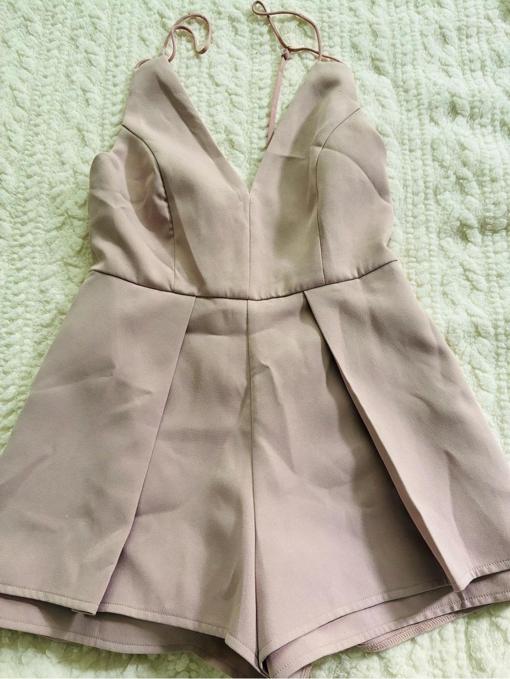 Women's Blush Pink V-Neck Romper